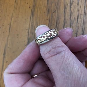 Na Hoku 14K Nalani Band Ring, size 6